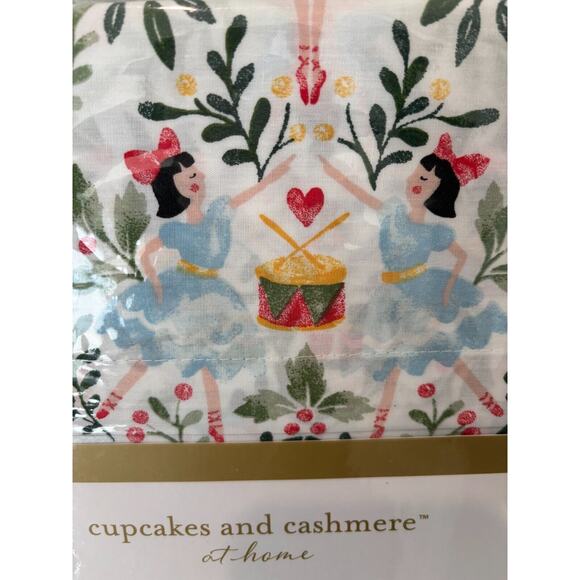 Cupcakes & Cashmere KING Sheets Christmas Holiday Nutcracker Ballerina Mouse - Picture 4 of 4